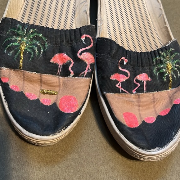 Hand painted slip ons US 7 - Picture 2 of 5